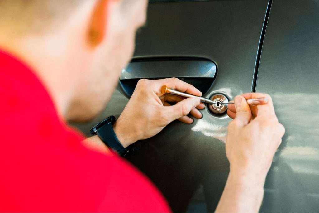 Car door lock repair and replacement work