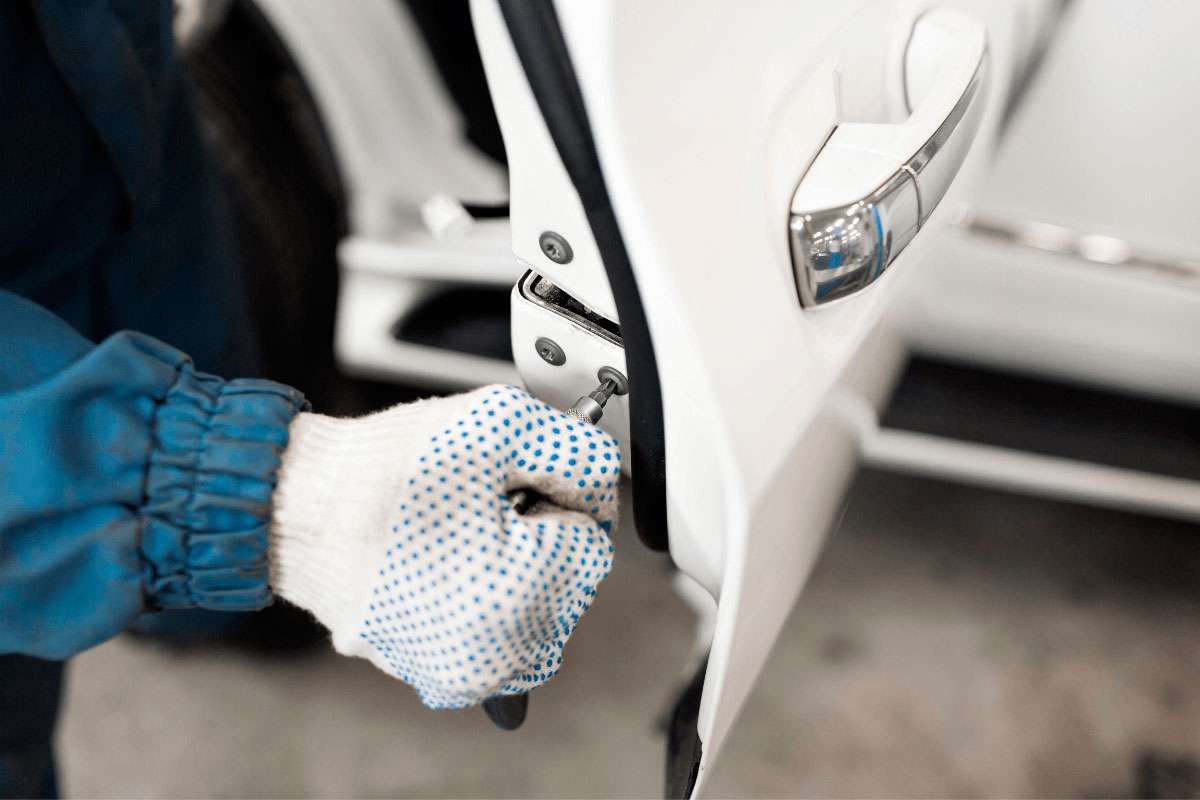 Car key replacement and automotive locksmith service